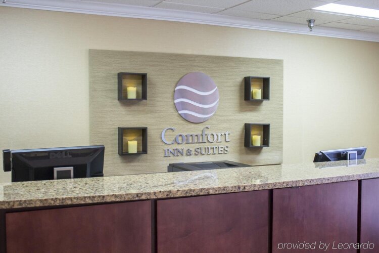 Comfort Inn & Suites Trussville I-59 Exit 141 - Leeds, AL