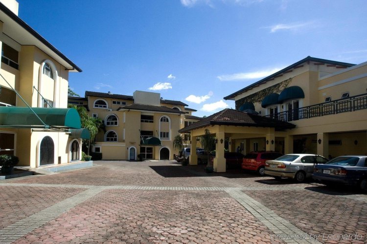 Apartotel & Suites Villas Del Rio - San José, Costa Rica