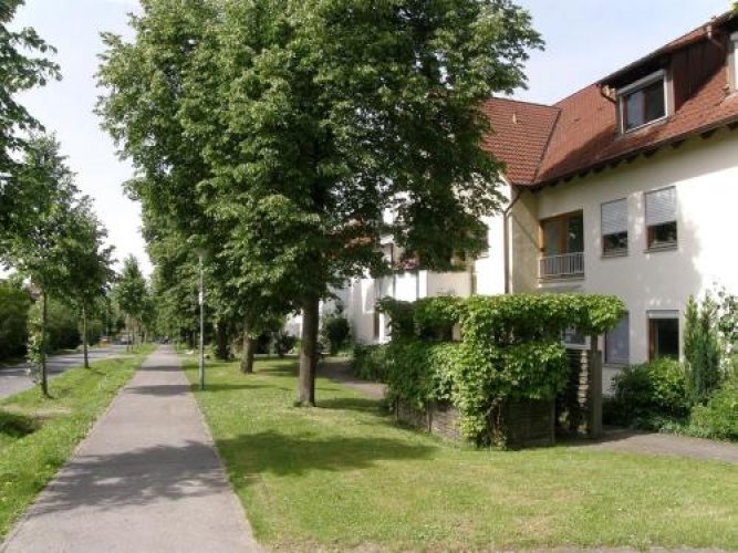 Das Schneckenhaus - Ferienwohnung Mit Pool & Seeblick - Stockach