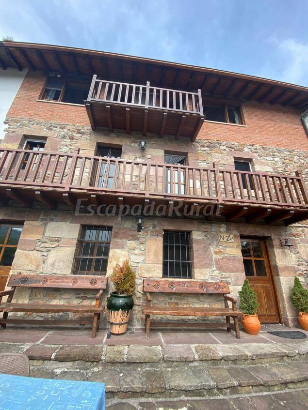 Cottage ∙ 5 Bedrooms ∙ 14 Guests - Cantabria