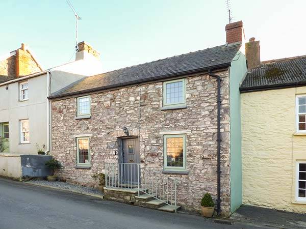 130 M² Cottage ∙ 3 Bedrooms ∙ 5 Guests - Laugharne