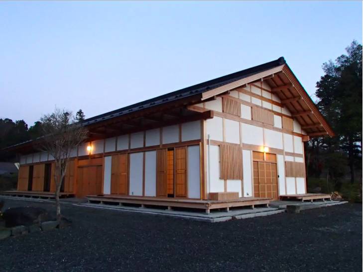 330 M² House ∙ 3 Bedrooms ∙ 24 Guests - Koriyama
