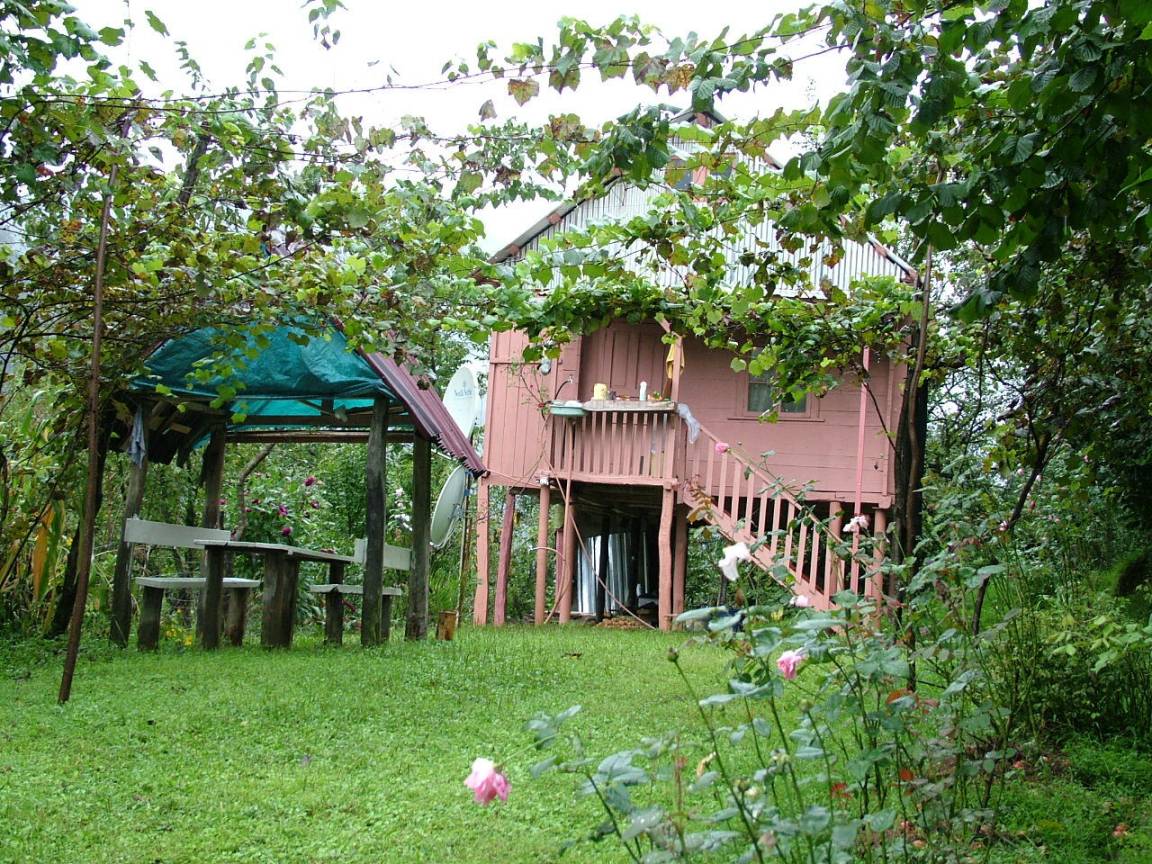 70 M² Cottage ∙ 1 Bedroom ∙ 6 Guests - Batumi