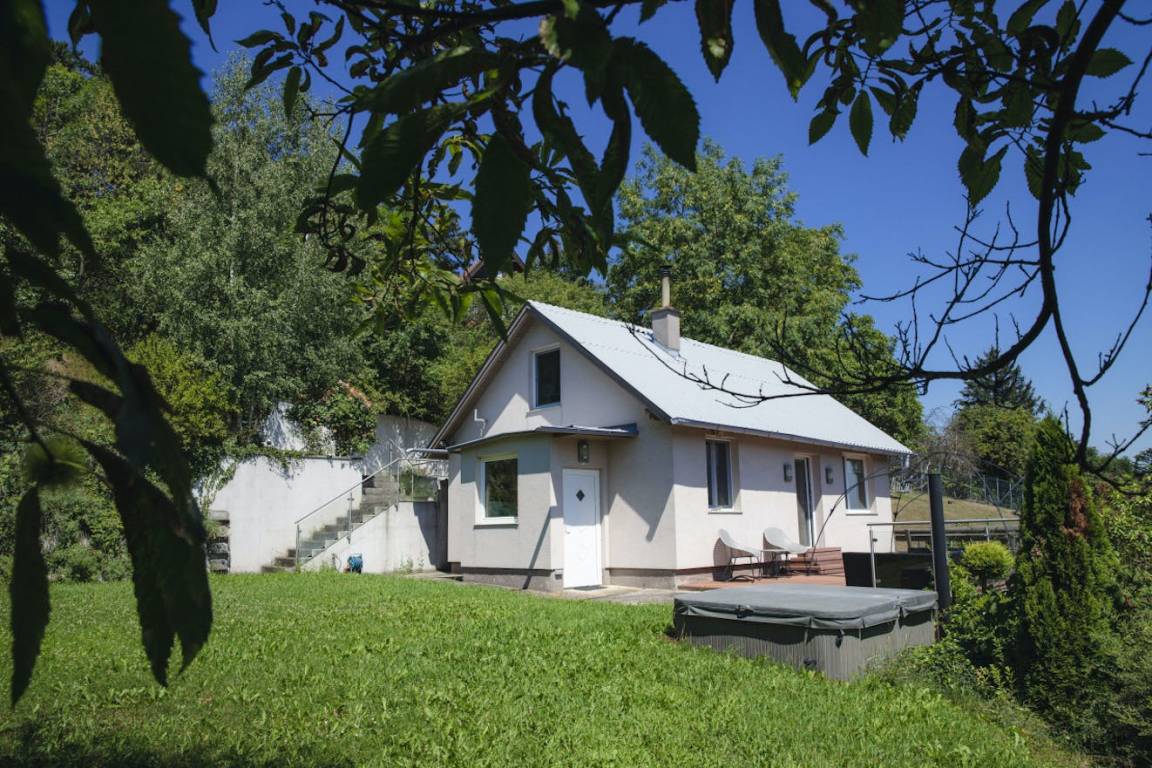 90 M² House ∙ 2 Bedrooms ∙ 4 Guests - Klosterneuburg