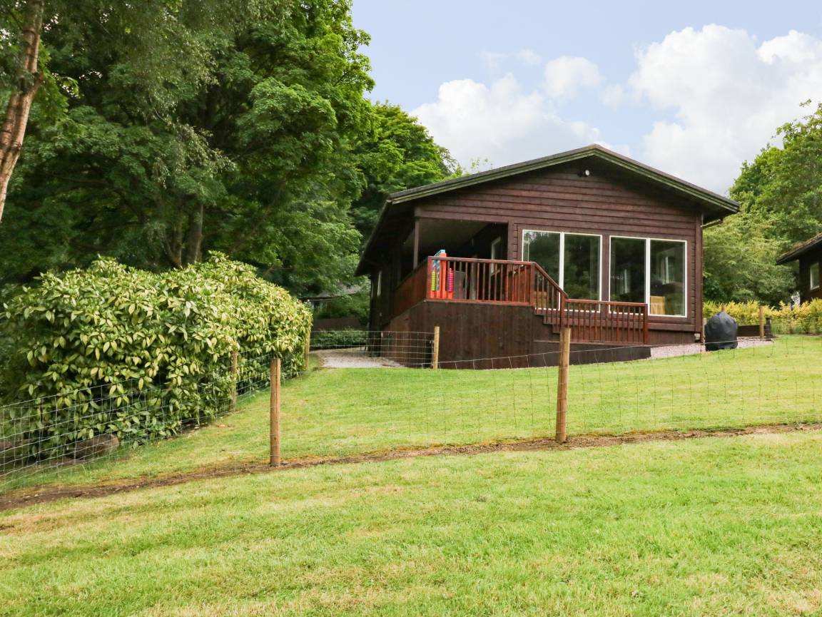 130 M² Cottage ∙ 3 Bedrooms ∙ 6 Guests - Cheshire