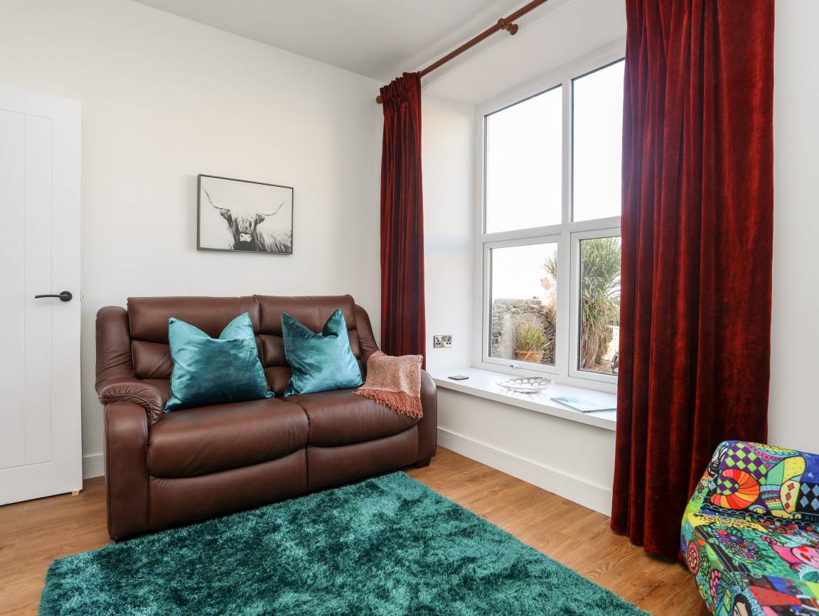 90 M² Cottage ∙ 1 Bedroom ∙ 2 Guests - Llŷn Peninsula