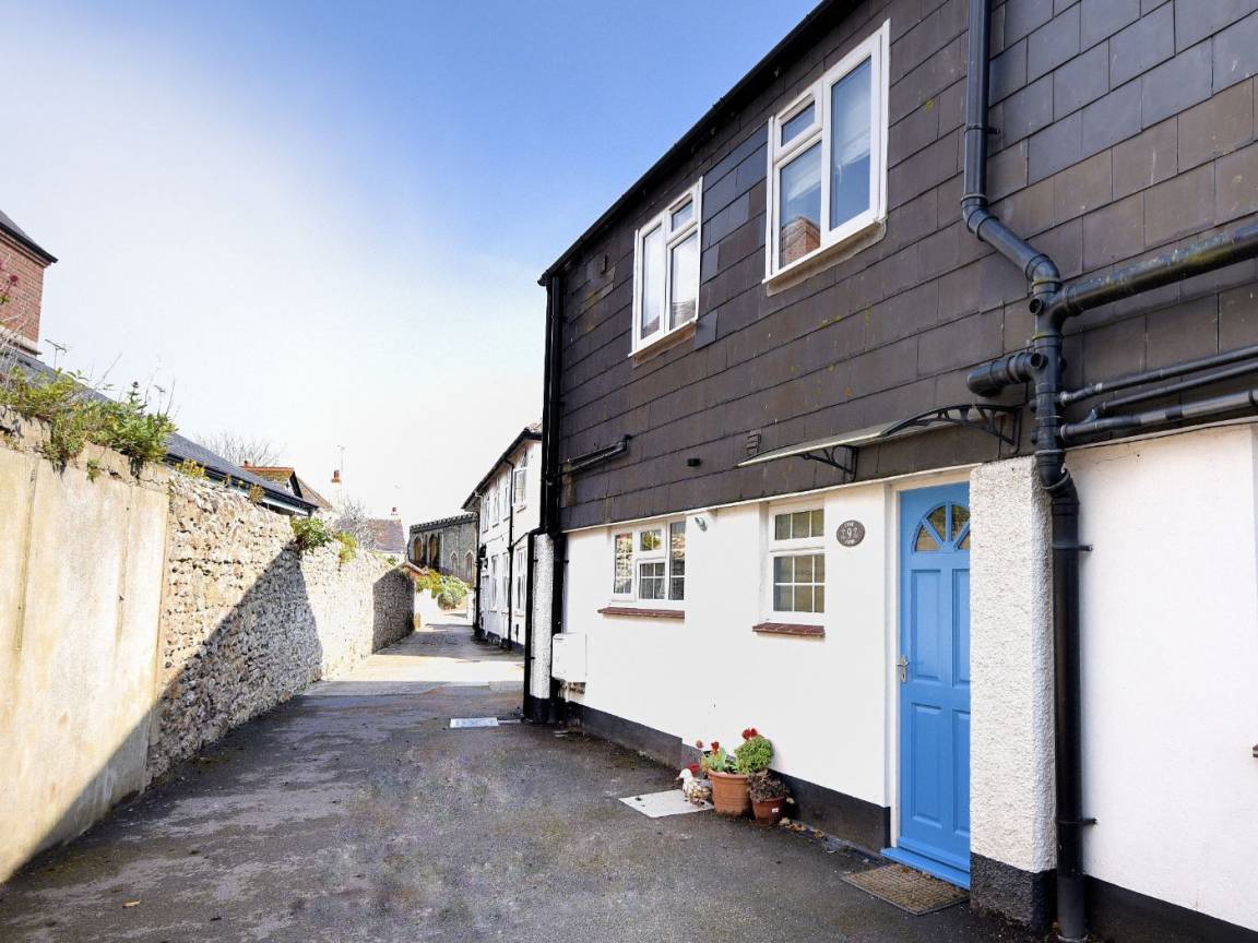 105 M² Cottage ∙ 2 Bedrooms ∙ 5 Guests - Lyme Regis