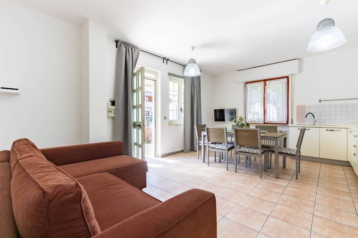 50 M² House ∙ 1 Bedroom ∙ 5 Guests - Alba Adriatica