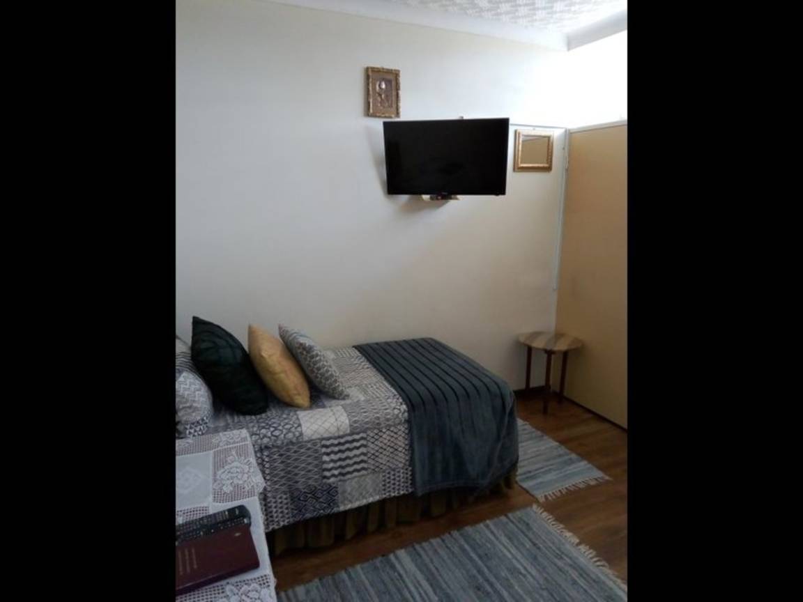 15 M² Private Room ∙ 1 Bedroom ∙ 3 Guests - Carletonville