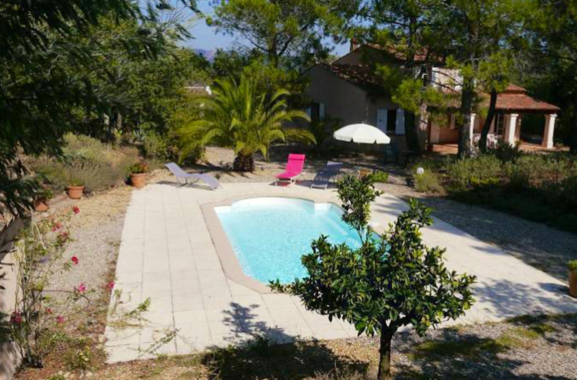 125 M² Villa ∙ 3 Bedrooms ∙ 6 Guests - Sainte-Maxime