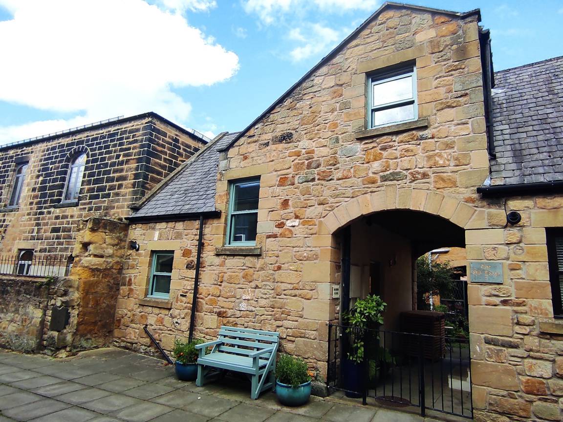 105 M² Cottage ∙ 2 Bedrooms ∙ 3 Guests - Alnwick