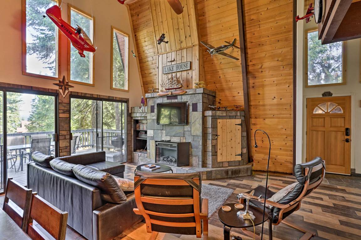 140 M² House ∙ 3 Bedrooms ∙ 11 Guests - Lake Almanor, CA