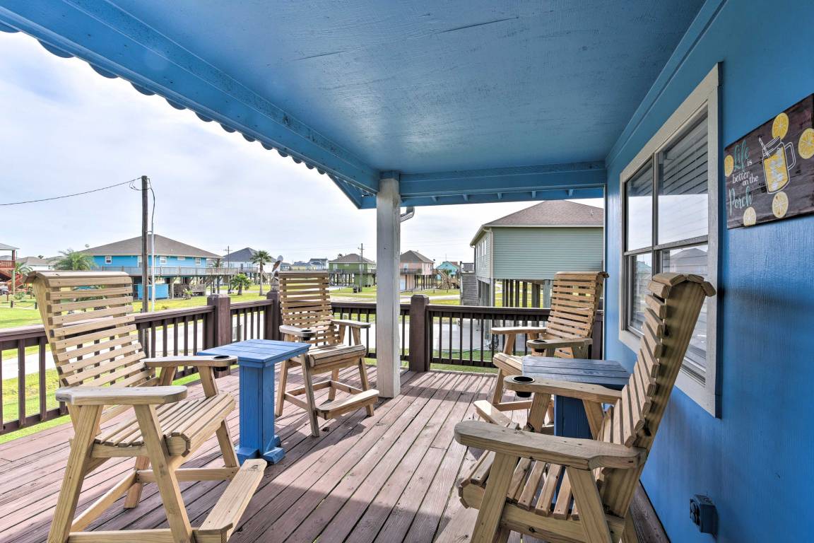 80 M² Cottage ∙ 2 Bedrooms ∙ 6 Guests - Crystal Beach, TX