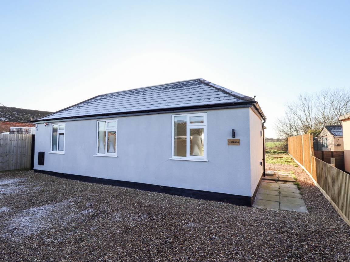 130 M² Cottage ∙ 3 Bedrooms ∙ 5 Guests - Mablethorpe