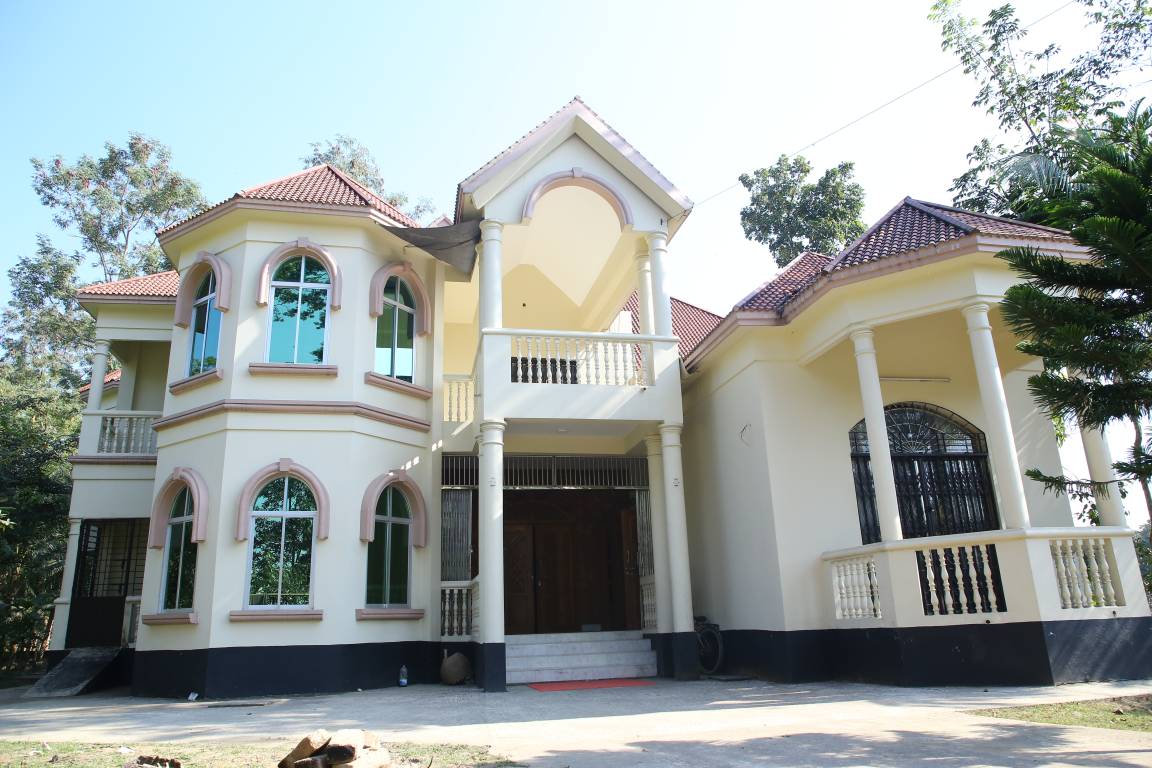 305 M² Villa ∙ 7 Bedrooms ∙ 15 Guests - Assam