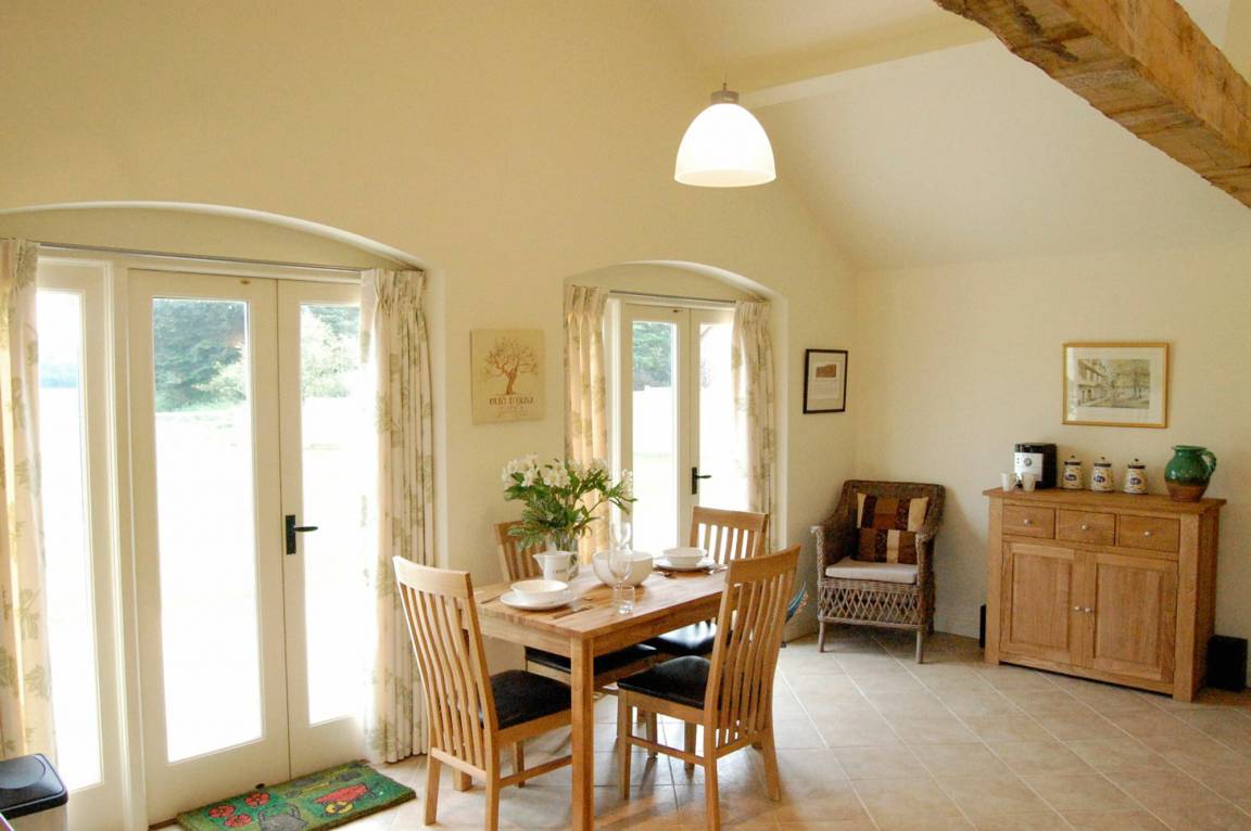 90 M² Cottage ∙ 1 Bedroom ∙ 2 Guests - Suffolk