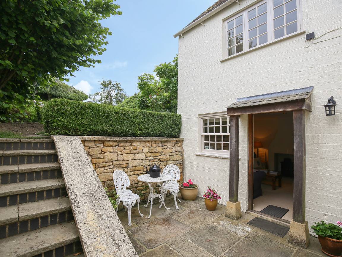 105 M² Cottage ∙ 2 Bedrooms ∙ 4 Guests - Chipping Campden