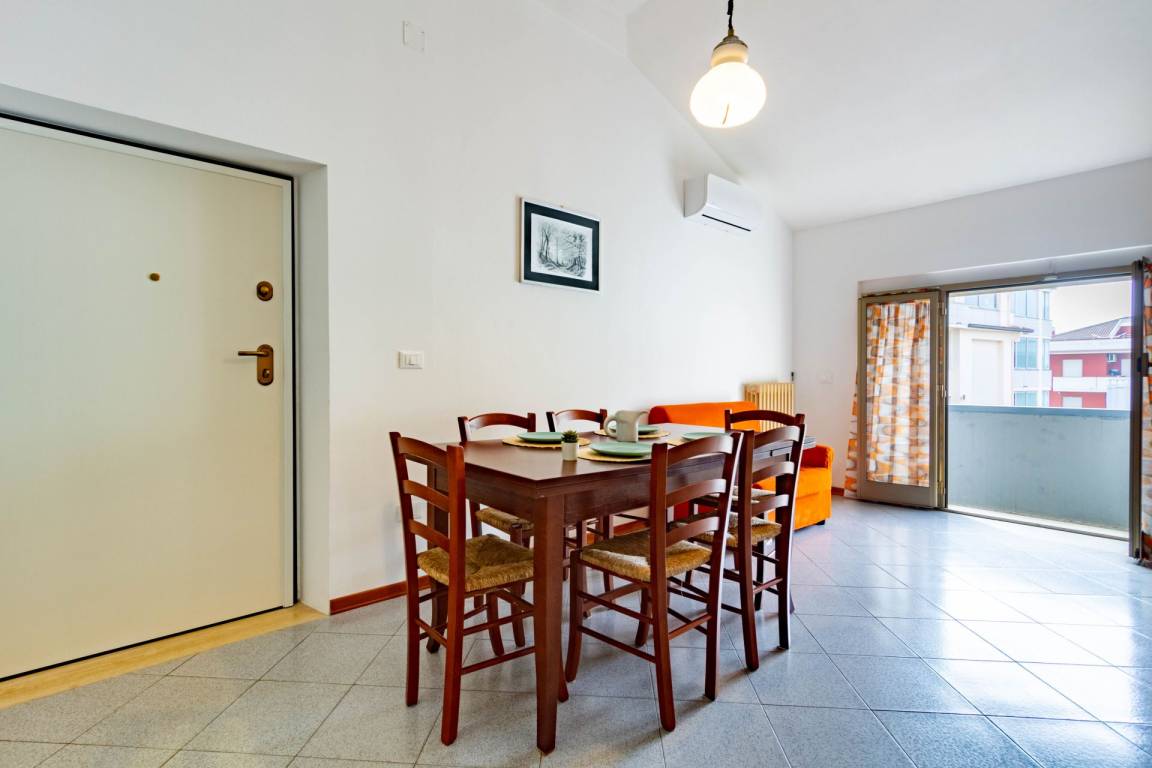 80 M² House ∙ 2 Bedrooms ∙ 6 Guests - Alba Adriatica