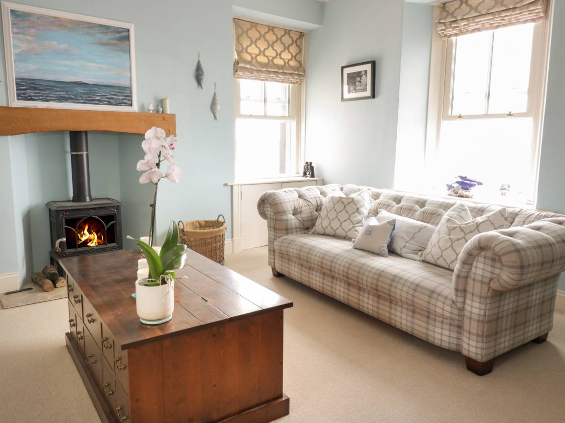 105 M² Cottage ∙ 2 Bedrooms ∙ 4 Guests - Pittenweem