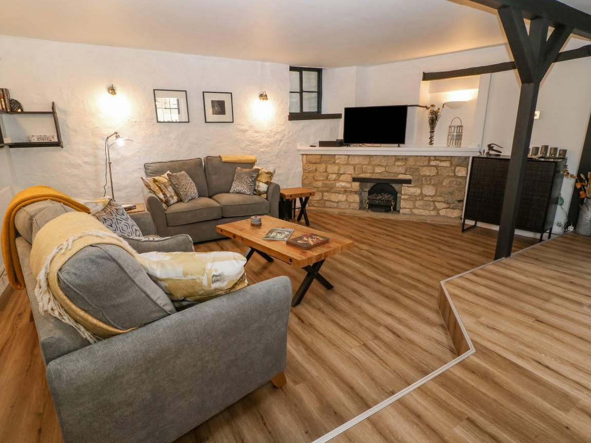 105 M² Cottage ∙ 2 Bedrooms ∙ 4 Guests - Burford, UK