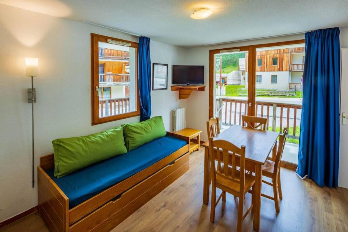 44 M² Apartment ∙ 2 Bedrooms ∙ 6 Guests - Lac de Serre-Ponçon