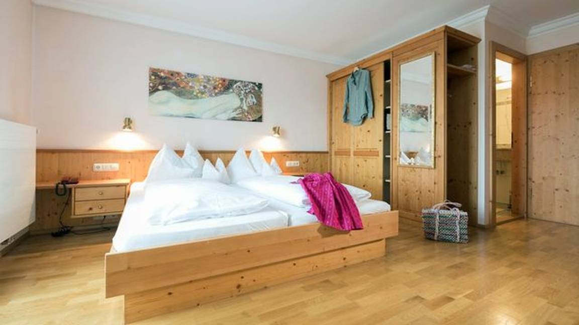 Hotel ∙ Doppelzimmer Für 3 Personen (20 M²) In Nußdorf Am Attersee - Atterské jezero