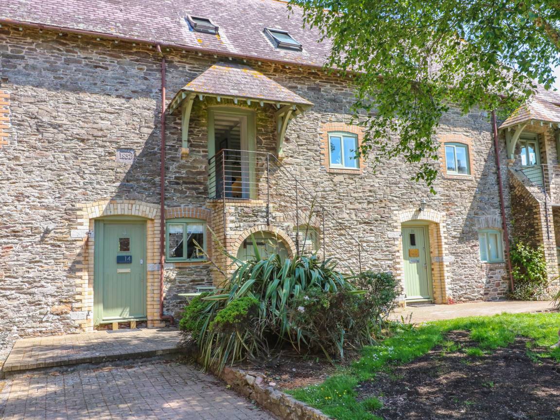 130 M² Cottage ∙ 3 Bedrooms ∙ 6 Guests - Noss Mayo