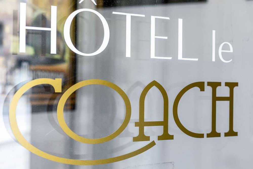 Hôtel 2 éToiles ∙ Hotel Le Coach - Montréal, QC