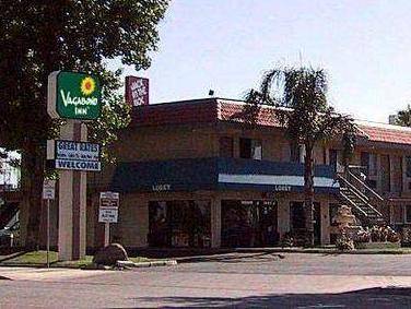 Hotel 2 Estrelas ∙ Vagabond Inn Bakersfield North - Bakersfield, CA