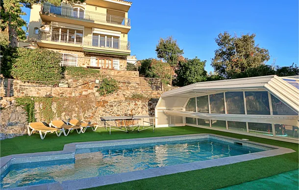 Beautiful Home In Santa Susanna With Wifi, Outdoor Swimming Pool And Heated Swimming Pool - Santa Susanna