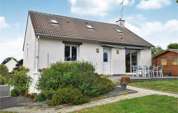 Stunning Home In Marcey-les-grèves With Wifi And 2 Bedrooms - Avranches