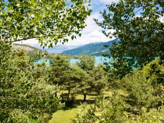 Camping Vacances André Trigano - Baie De La Chapelle - Clim (Max 4 Adultes + 1 Enfants) - Lac de Serre-Ponçon