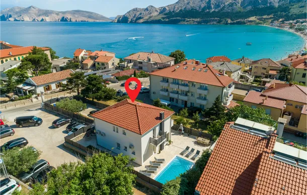 Stunning Home In Baska With Outdoor Swimming Pool, Wifi And 4 Bedrooms - Baška