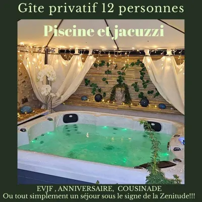 Grande Villa Pour 16 Pers. Avec Piscine, Jacuzzi Et Terrasse À Saudoy - Marne