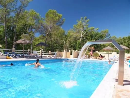 Camping Le Parc 4* - Fayence