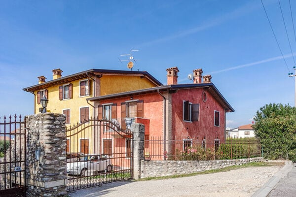 Casa Gialla A Due - Lazise, Italien