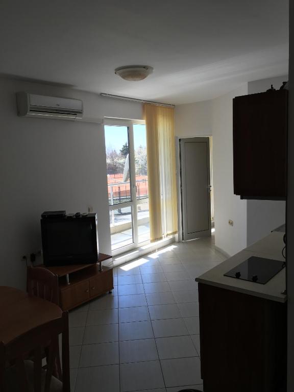 Adonai Apartments - Nessebar