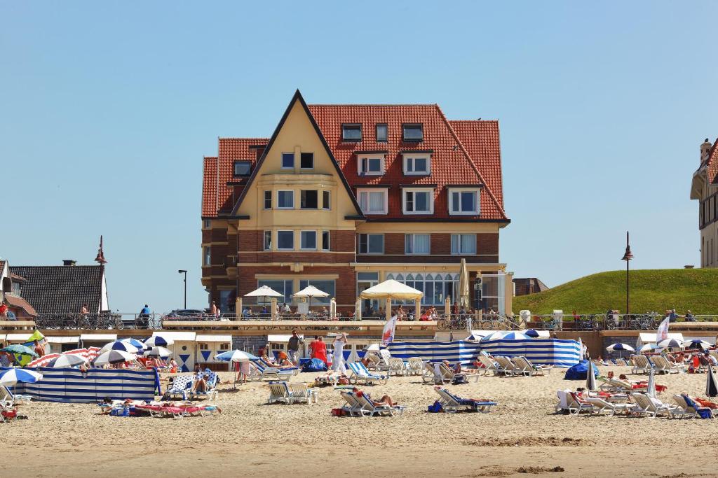 Beach Hotel - De Haan