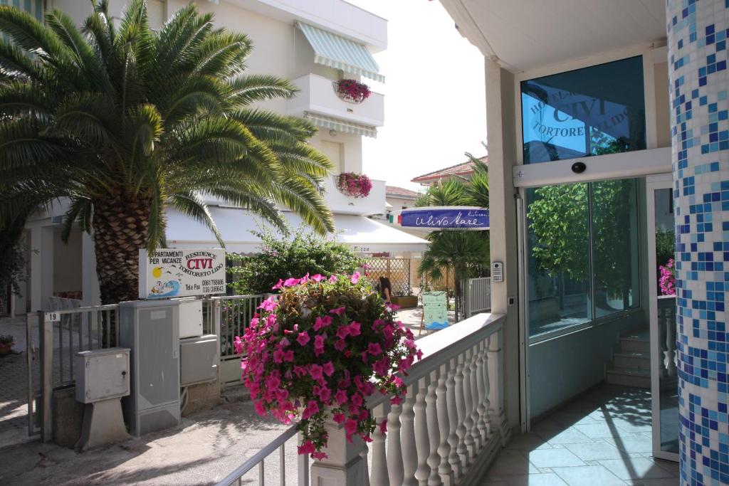 Hotel Residence HR CIVI - Alba Adriatica