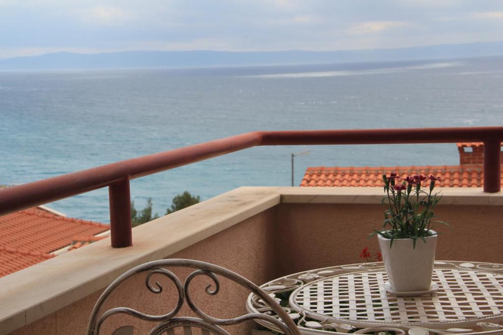 Comfort Sea View Apartment With Two Bedrooms - Brela