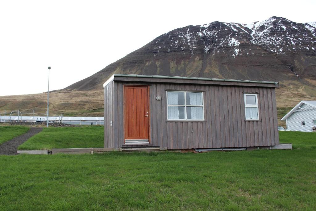 Fornhagi 2 - İzlanda