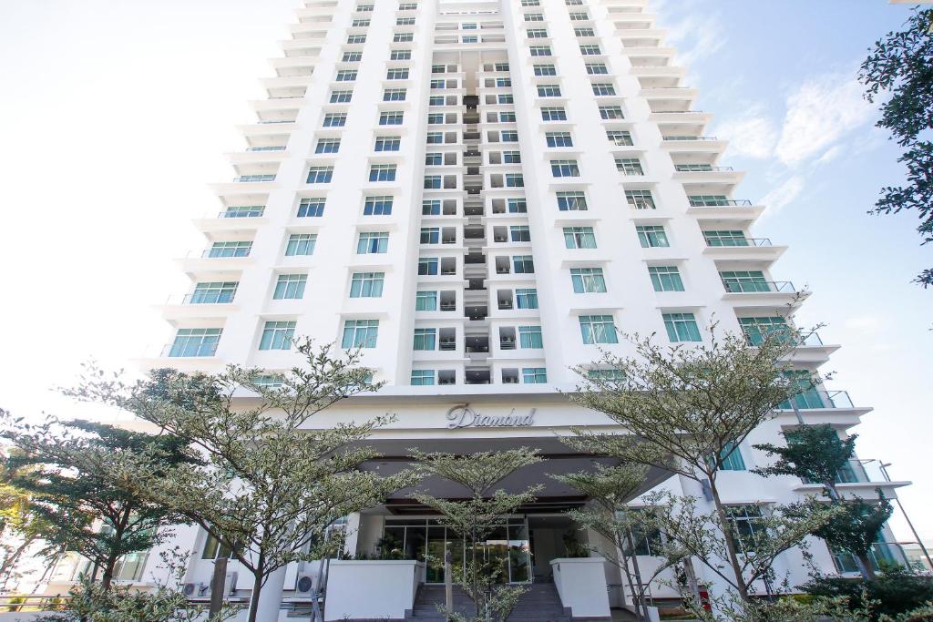 Bay Resort Condominium @ Diamond Tower - Miri
