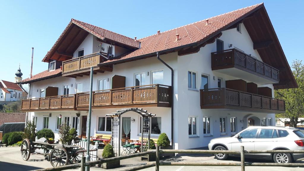 Gasthof "Zum Strauß" - Schongau