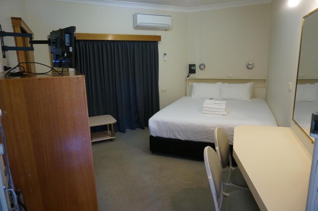 Gosford Inn Motel - Brisbane Water National Park
