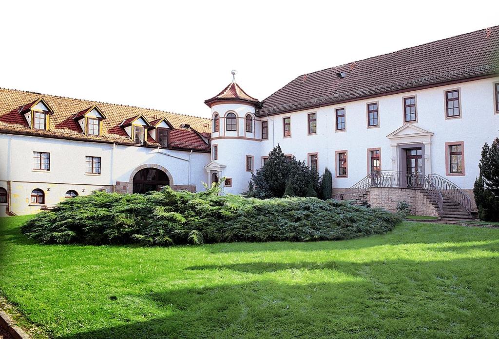 Hotel Fröbelhof - Waltershausen