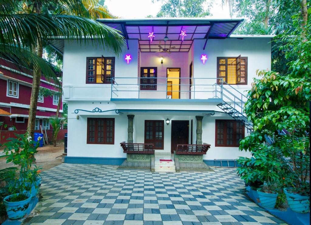 Marari White Home - Kerala