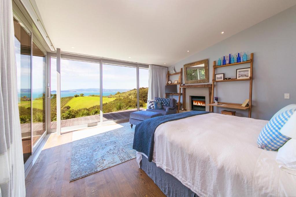 Waiheke Luxury Blue and Green Rooms - Auckland