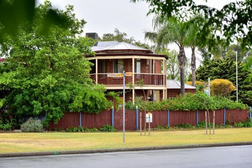 4800 Perth Short Term and Weekly Rentals cozycozy