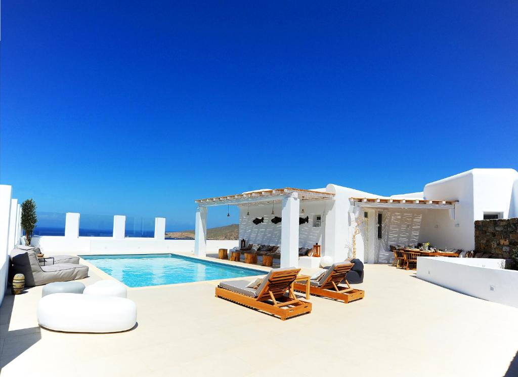 Summer Villa With An Artistic Touch Near Panormos - Mykonos