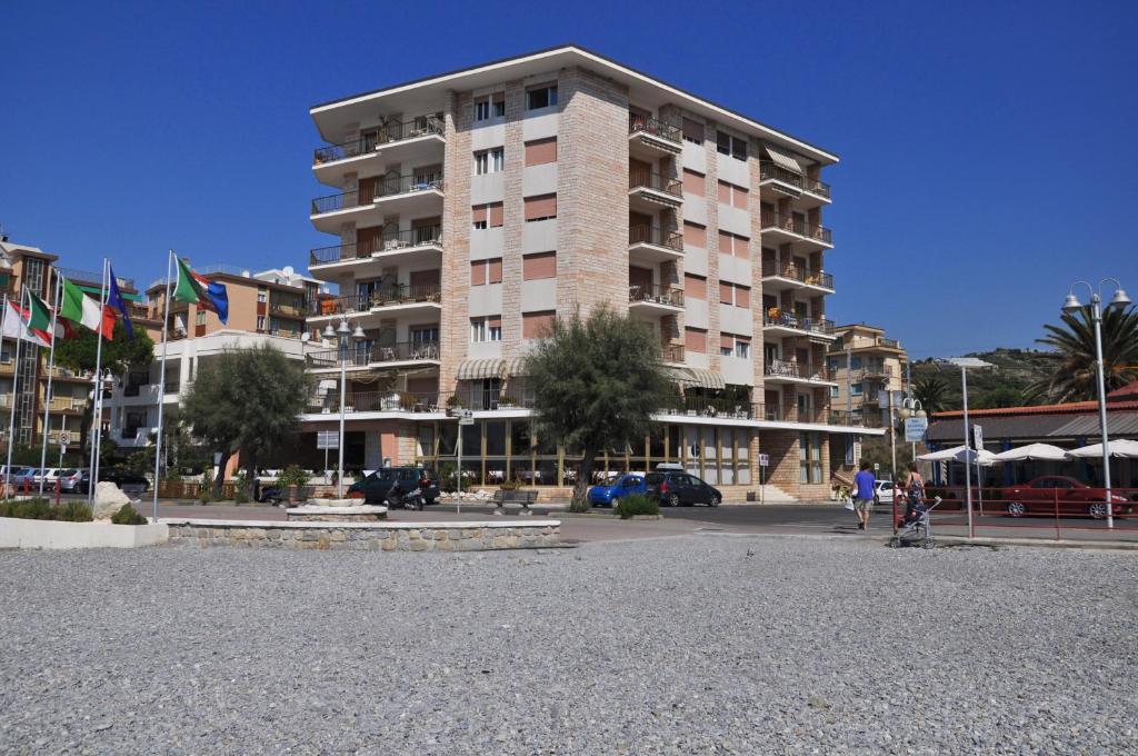 Gaiavacanze Beach Apartment - Ventimiglia